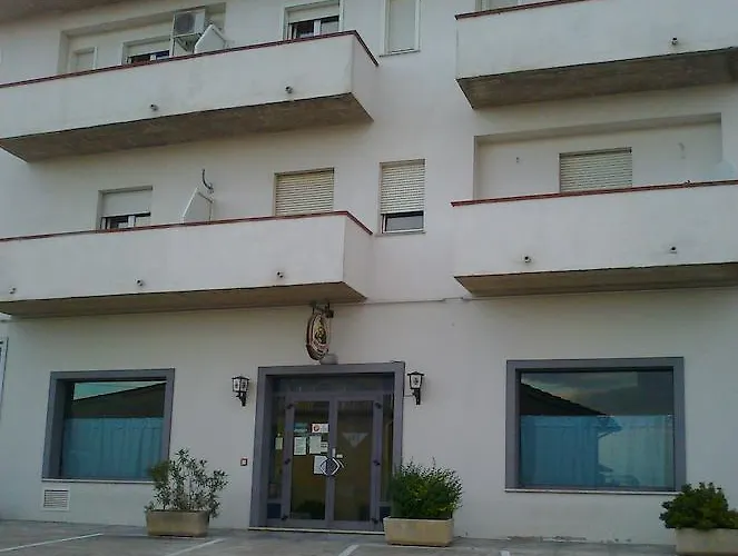 Life Hotel